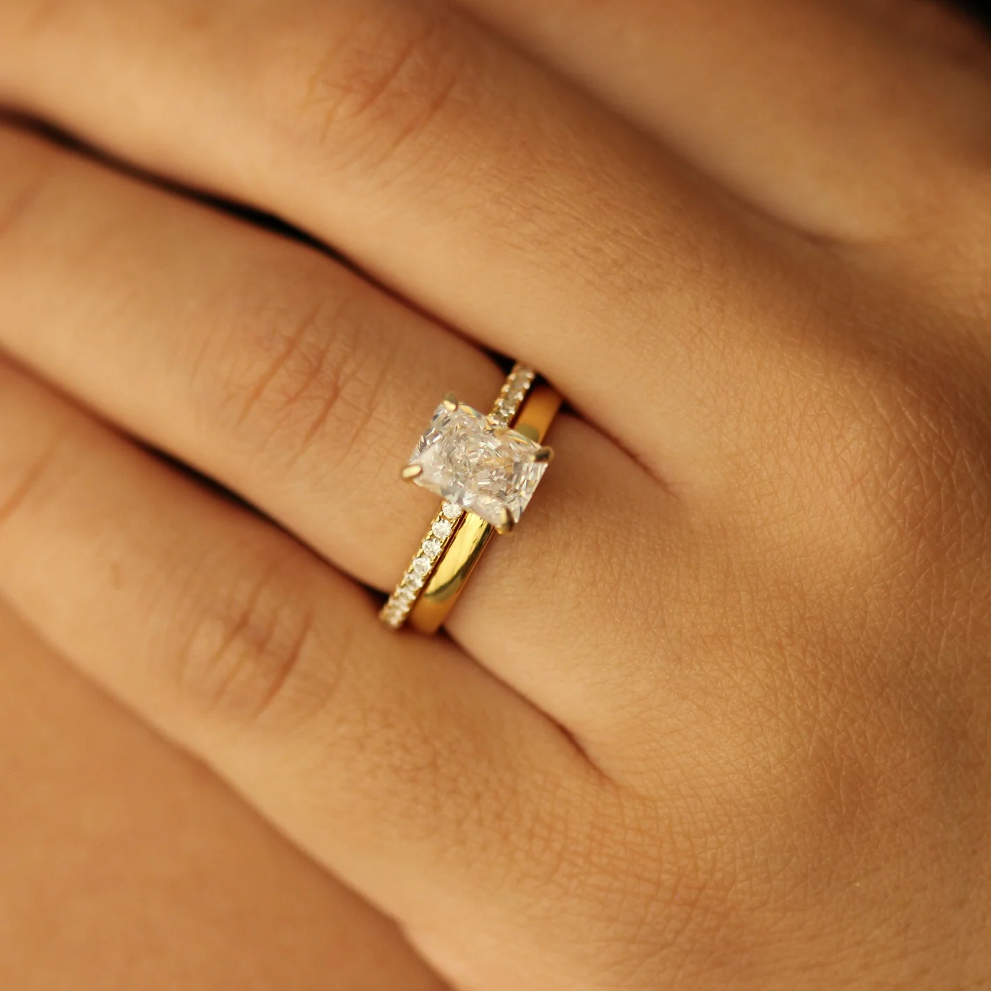 Amalfi Radiant Cut Ring - Gold - Image 3