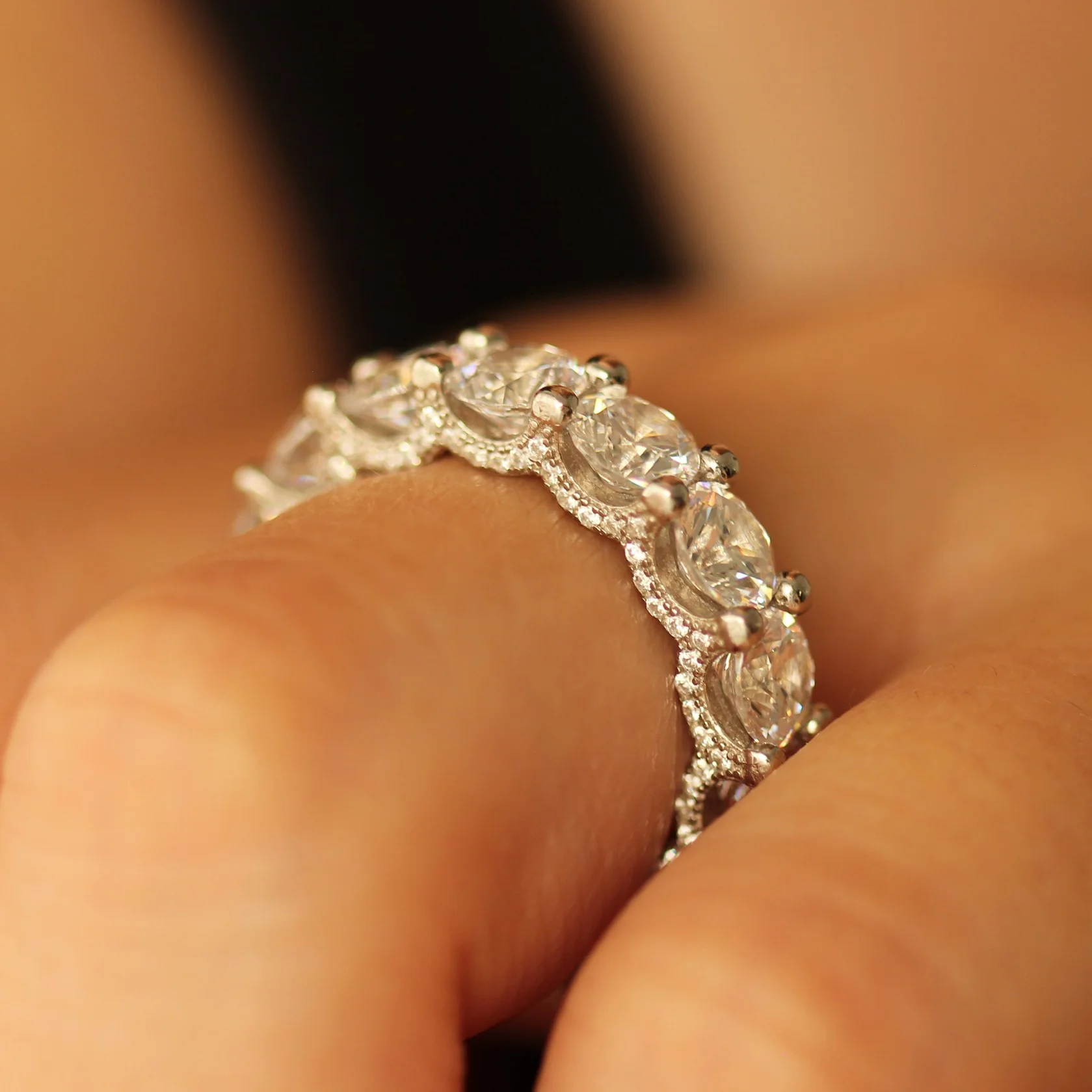 Hamptons Eternity Ring - Silver - Image 3