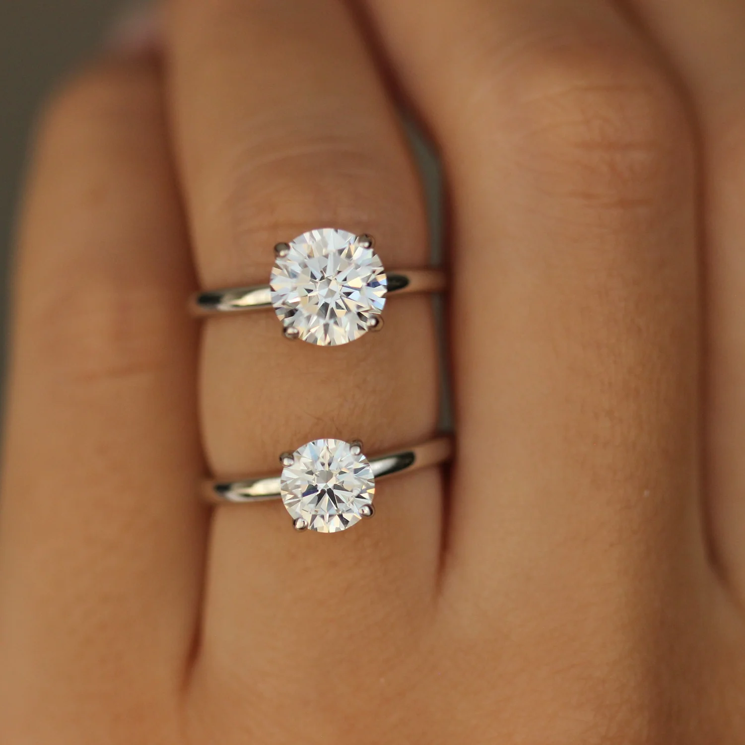 Madeira 2 Ct Round Cut Ring - Image 4