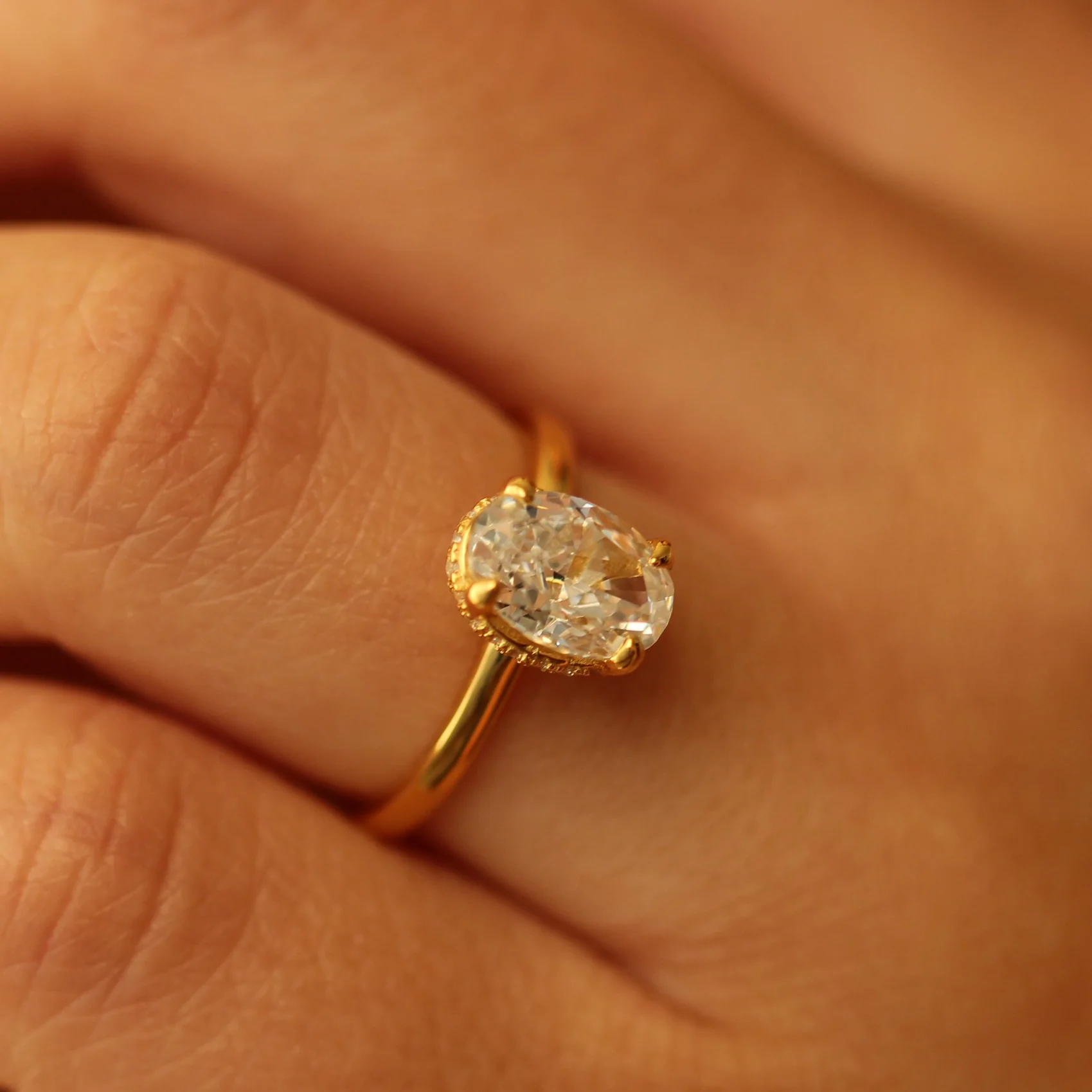 Madrid 1.5 Ct Oval Ring - Gold - Image 5