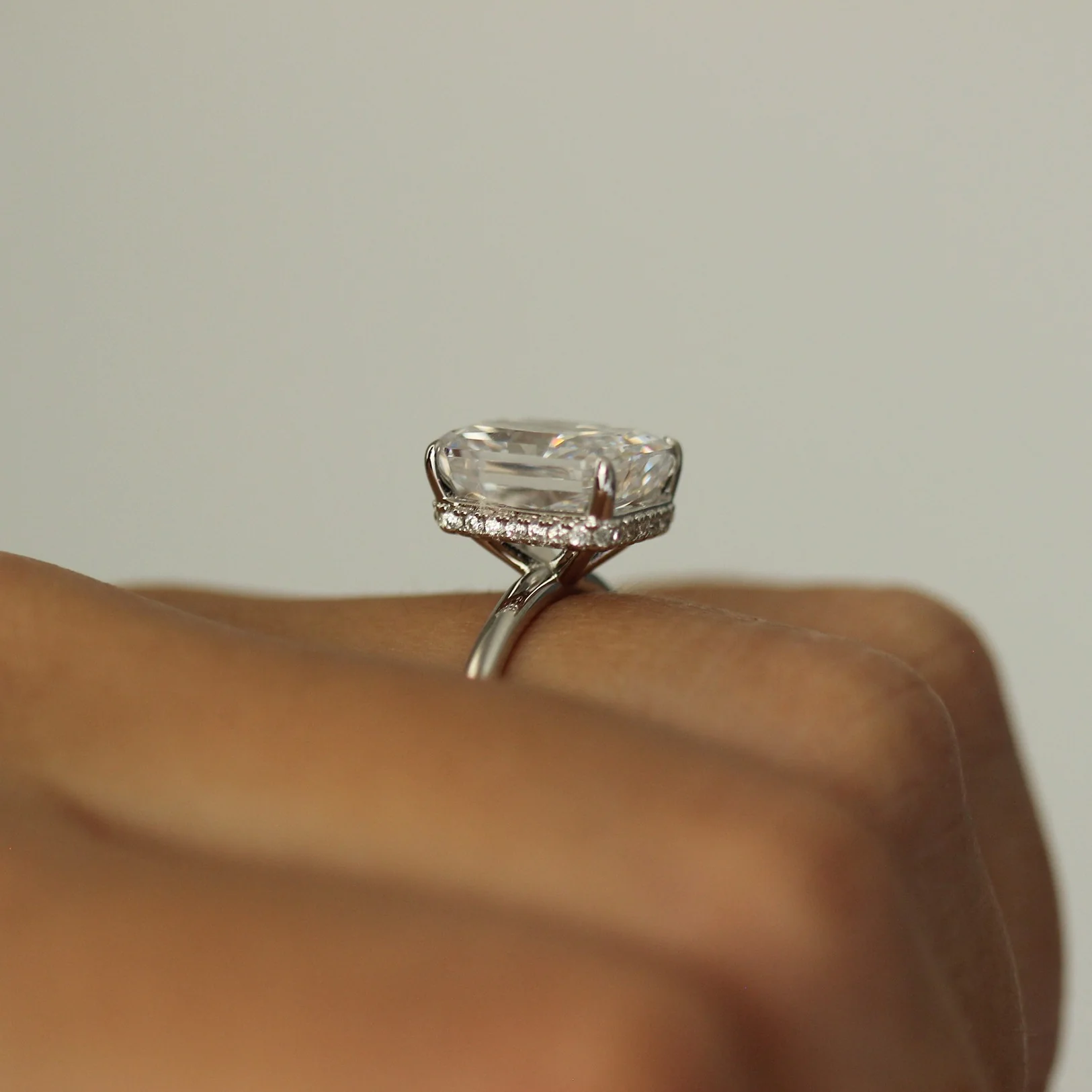 Odessa Radiant Cut Ring - Silver - Image 4