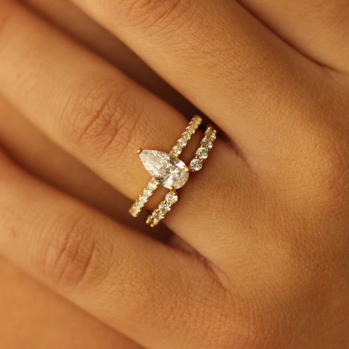 Oslo Pear Ring - Gold - Image 3