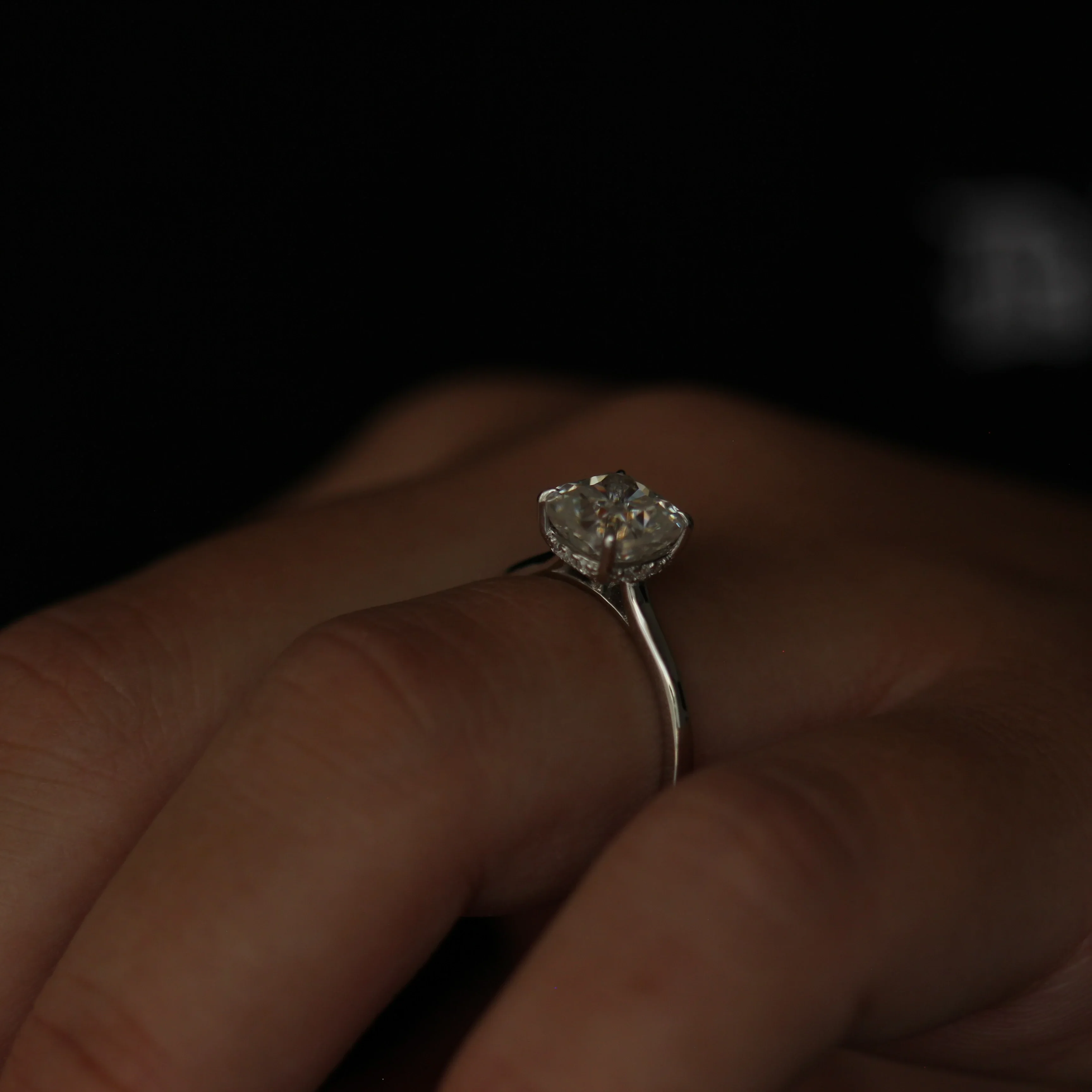 Palermo 2 Ct Cushion Moissanite Ring - Image 5