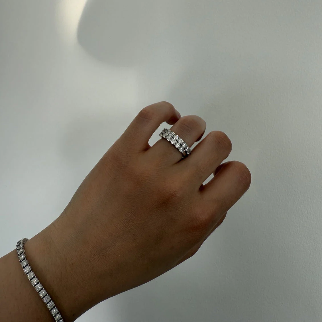 Pristina Silver Eternity Ring 3mm - Image 4